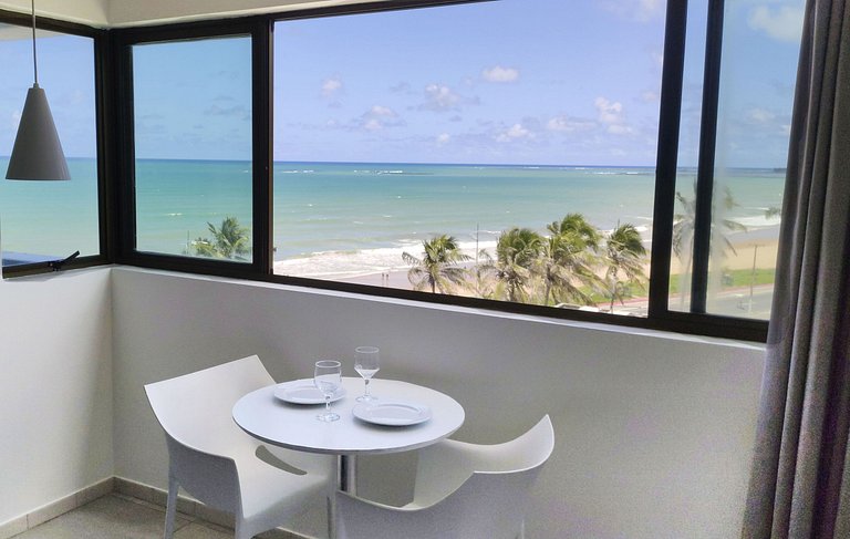 Flat Vista mar c Limpeza Diária | R627