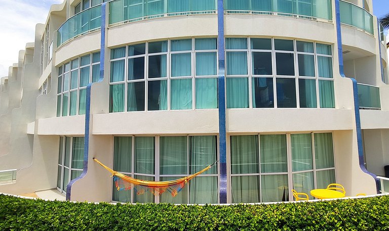 Frente Mar com Terraço Privativo e Pet Friendly