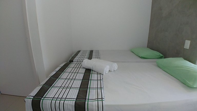 Conforto Beira-Mar: Lazer, Piscina e 2 Banheiros