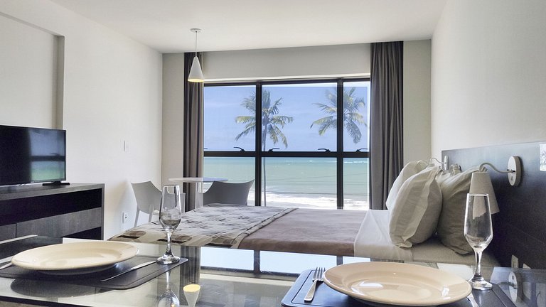Flat Frente Mar c Limpeza Diária | R206