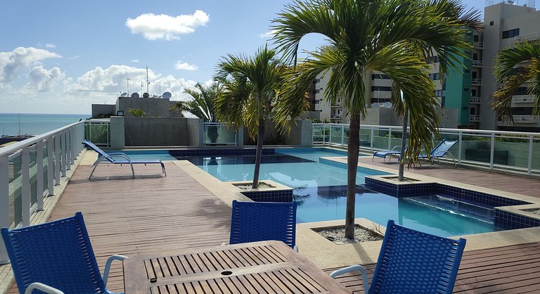 A Passos da Praia: Apê JTR Completo p/ 4 Hóspedes