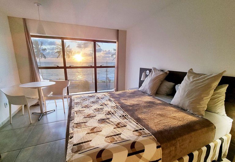 Flat Frente Mar c Limpeza Diária | R206