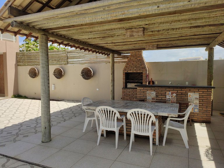 Casa Ampla com Piscina e Churrasqueira para 16p