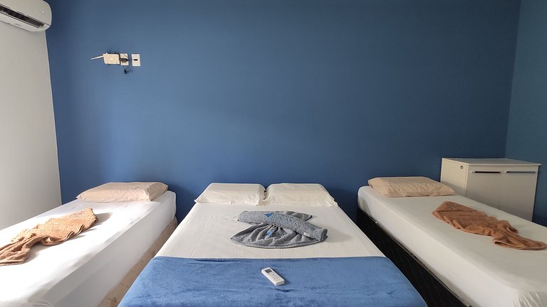 Casa Ampla com Piscina e Churrasqueira para 16p