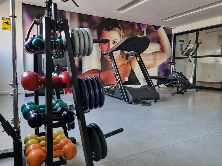 Apartamento vista mar na Jatiúca, academia+piscina