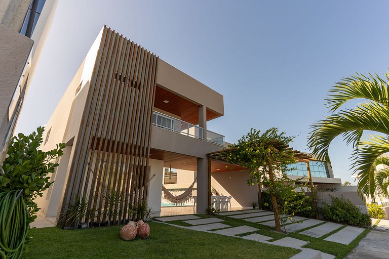 Casa Corais | 4 Suítes em Condomínio Completo