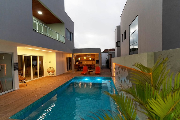 Casa Corais | 4 Suítes em Condomínio Completo