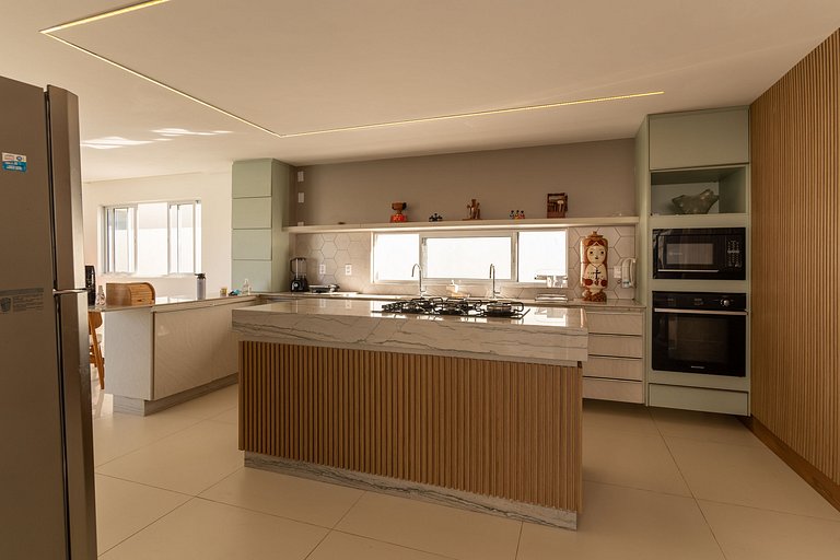 Casa p/ 12 Pessoas com Piscina e Área Gourmet