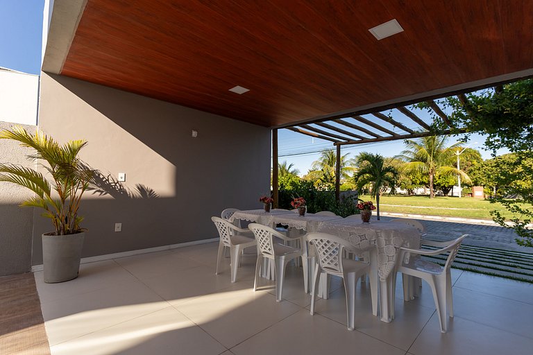 Casa Corais | 4 Suítes em Condomínio Completo