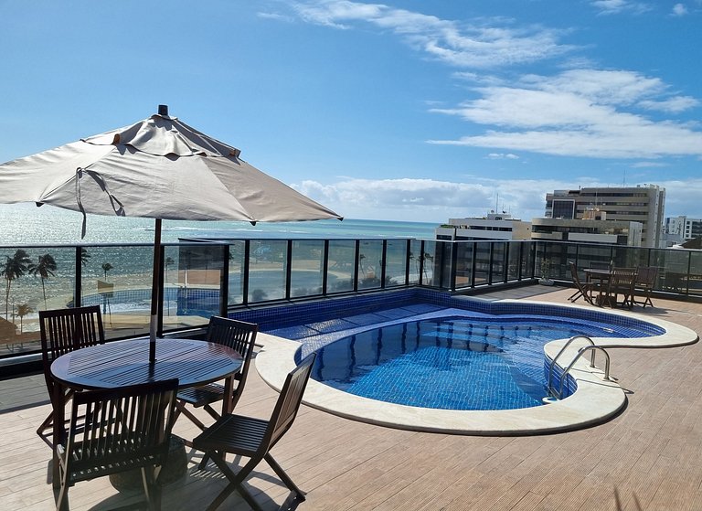 Apê Vista Mar a 3min da praia c Academia + Piscina