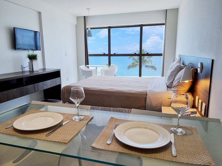 Flat Frente Mar c Limpeza Diária | R601