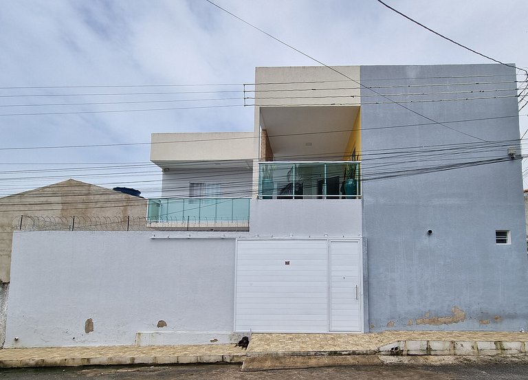 Casa c Piscina, Churrasqueira e Ótima localização