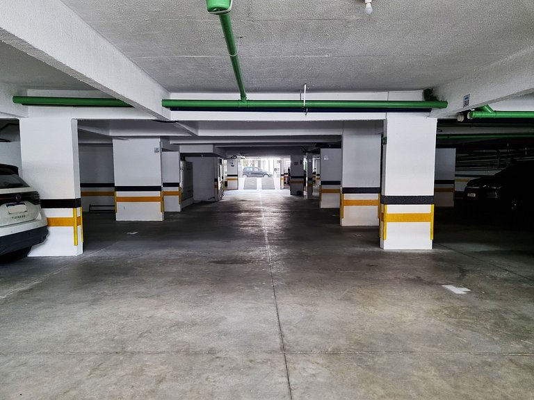 Perto da Praia: Wi-Fi, Piscina e Garagem