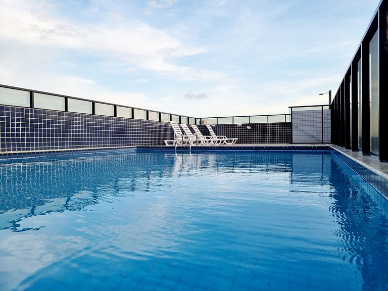 Apê à 5min da Praia com Piscina na Coberftura