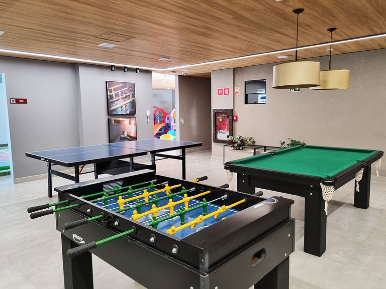 Apartamento Pajuçara c AR na Sala e Lazer Completo