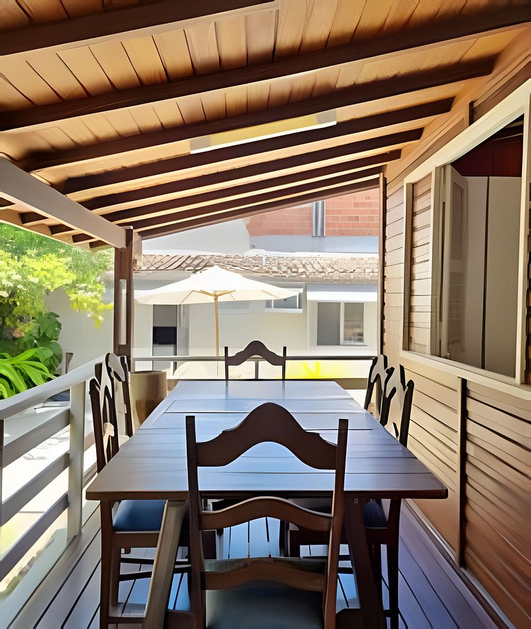 Casa Charmosa a 2min da Praia Bonita