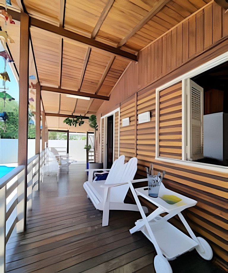 Casa Charmosa a 2min da Praia Bonita