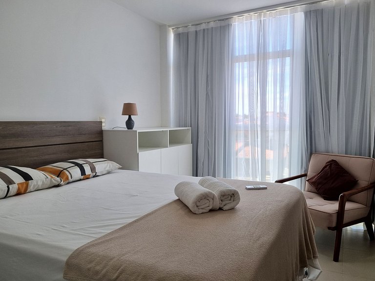 Areias do Mar ! 2 Quartos Familia com Varanda A213