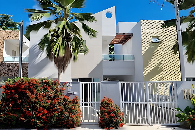 Duplex 3 quartos com Piscina