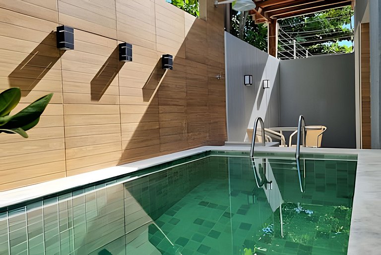 Casa 3 quartos, ambiente tranquilo, 5 min da praia