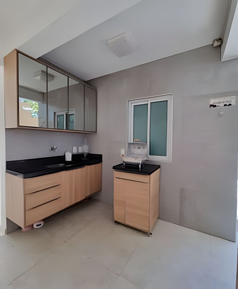 Duplex 3 quartos com Piscina