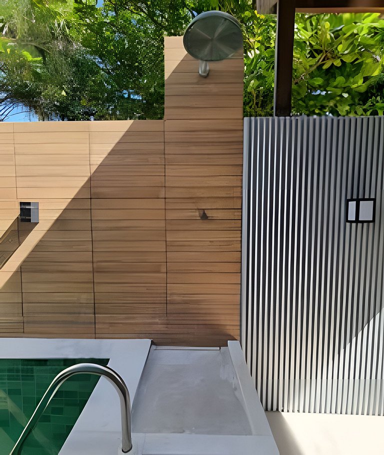 Casa 3 quartos, ambiente tranquilo, 5 min da praia