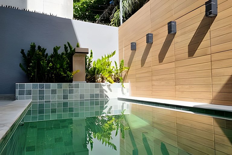 Casa 3 quartos, ambiente tranquilo, 5 min da praia