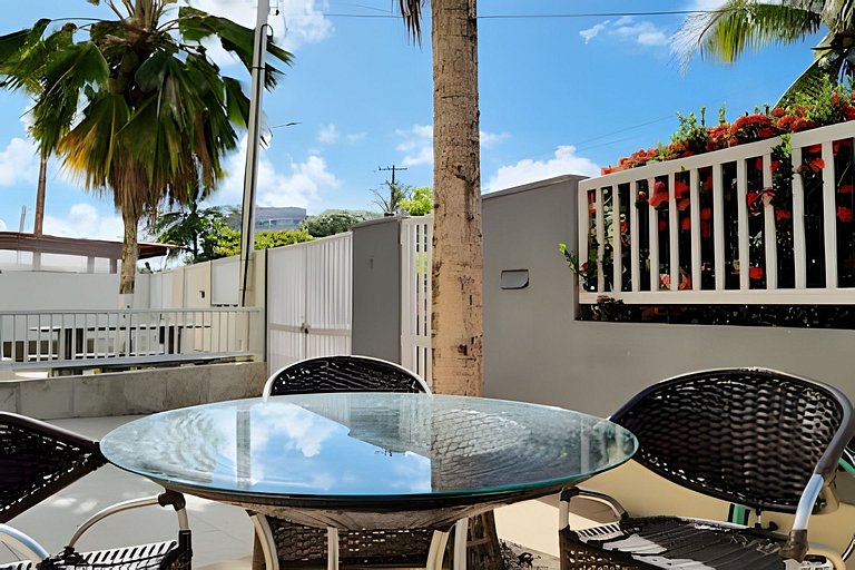 Casa 3 quartos, ambiente tranquilo, 5 min da praia