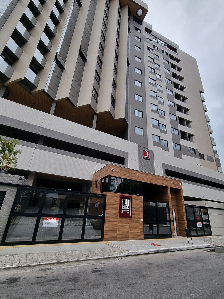 Lindo Estúdio com Jacuzzi, Sauna e Coworking