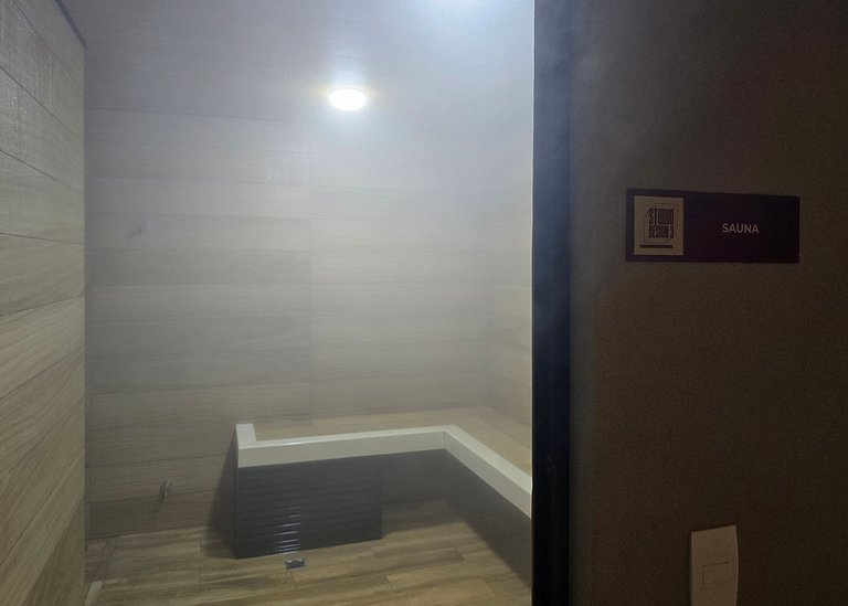 Estúdio Moderno Completo com Piscina e Lazer