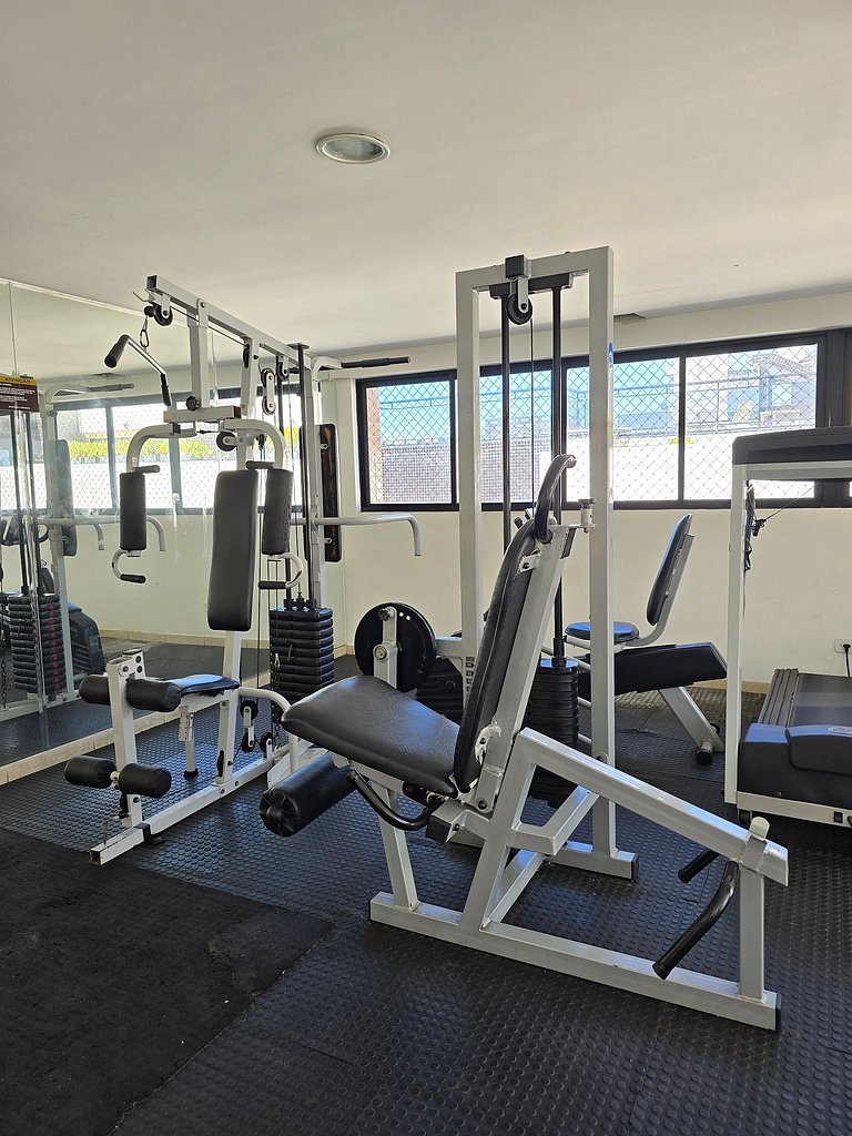 Apê 2 quartos na Pajuçara + Piscina e Academia