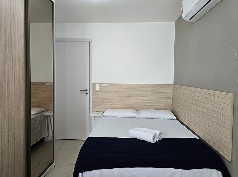 Lindo Apartamento com Varanda e Vista Mar