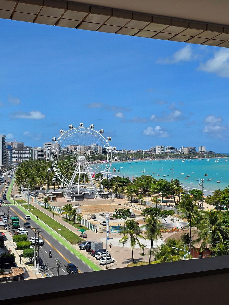 Duplex Beira-Mar Pajuçara | Perto da Roda Gigante