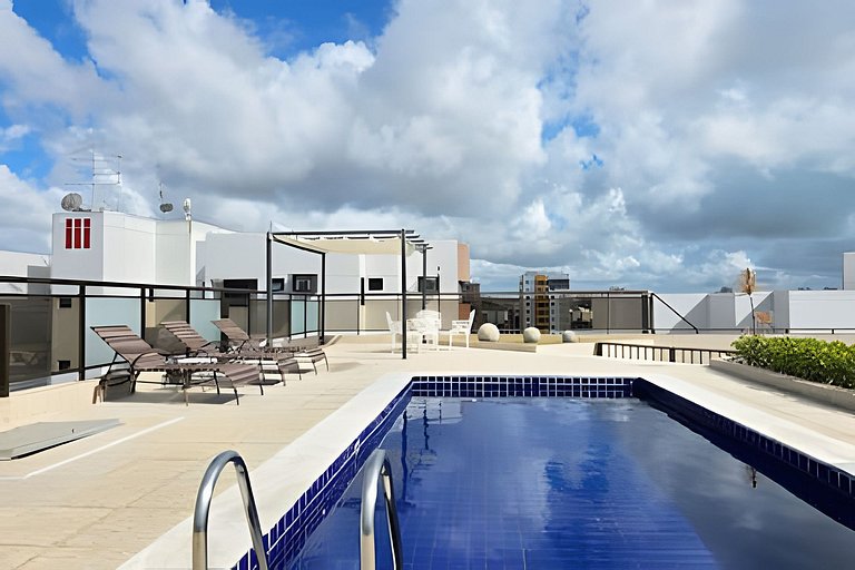 Apto em Ótima localização com Piscina na cobertura