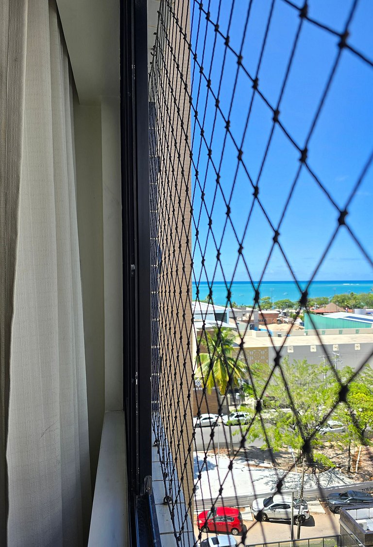 Pajuçara Vista Mar: Amplo 2Q com Garagem