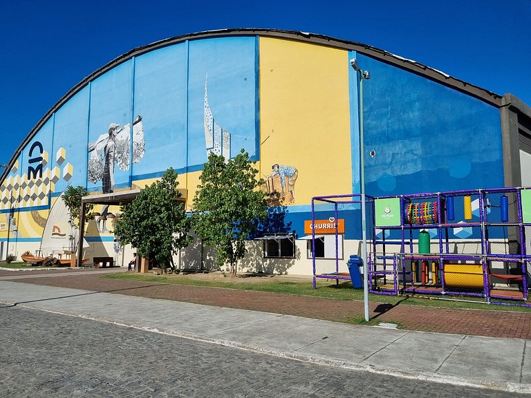 Pajuçara Vista Mar: Amplo 2Q com Garagem