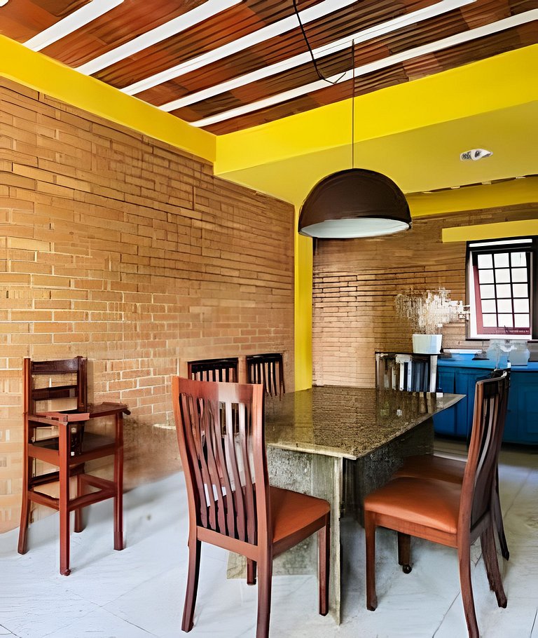 Casa com Piscina, Lazer Gourmet e Beach Tênis